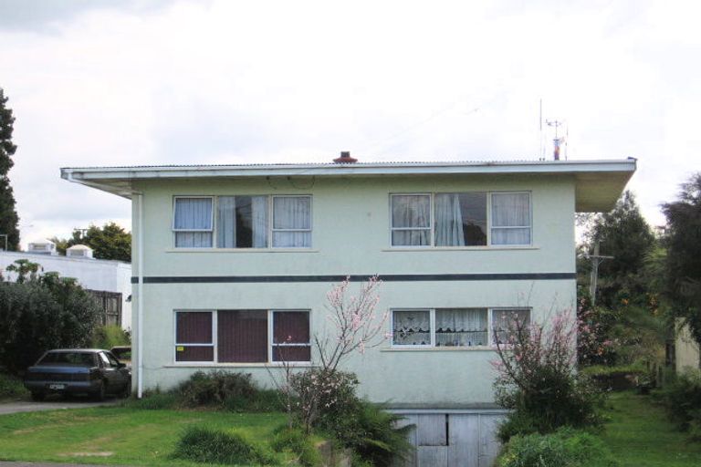 Photo of property in 383 Fraser Street, Parkvale, Tauranga, 3112