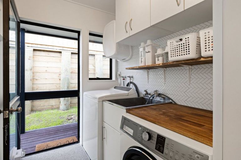 Photo of property in 19b Baverstock Road, Nawton, Hamilton, 3200