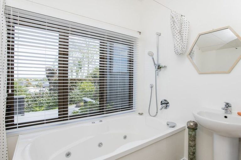 Photo of property in 30 Sievwright Lane, Whataupoko, Gisborne, 4010