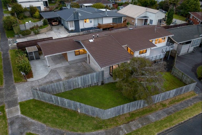 Photo of property in 24 Otumoetai Road, Judea, Tauranga, 3110