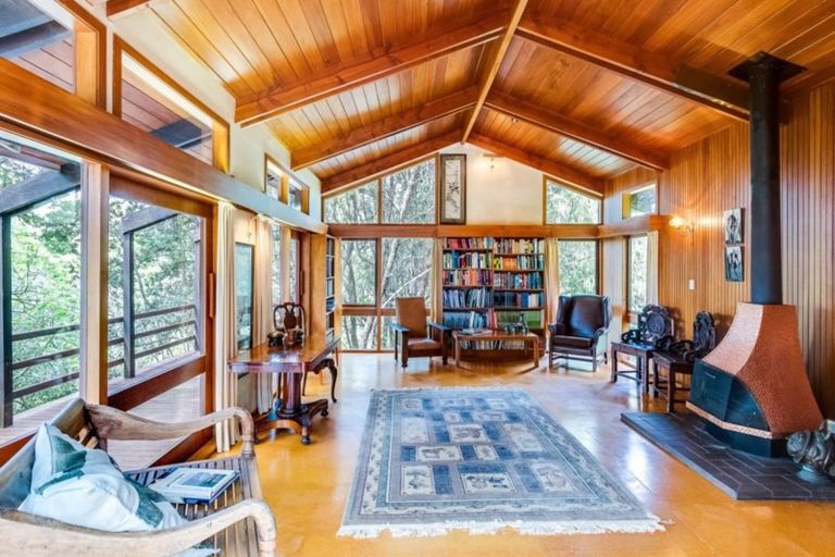 Photo of property in 582 Old Coach Road, Te Pohue, Napier, 4182