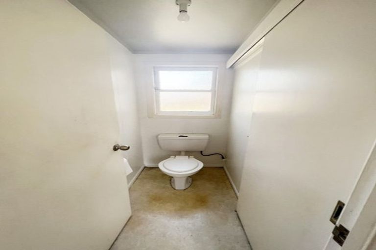 Photo of property in 5 Alexander Avenue, Papatoetoe, Auckland, 2025