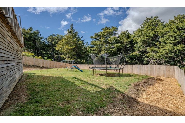 Photo of property in 25 Amsharlo Drive, Kerikeri, 0230