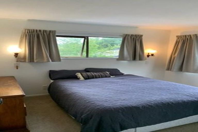 Photo of property in 4 Bennelong Place, Havelock North, 4130