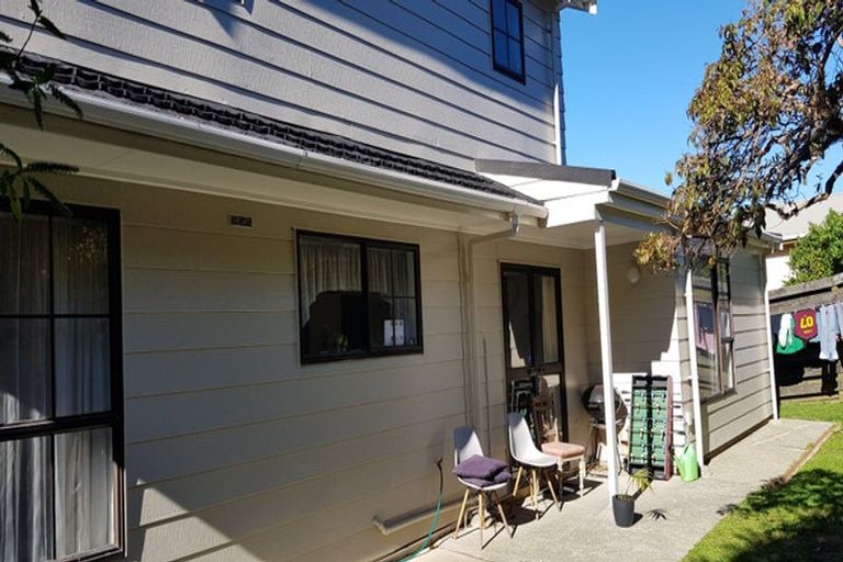 Photo of property in 23 Cortina Avenue, Johnsonville, Wellington, 6037