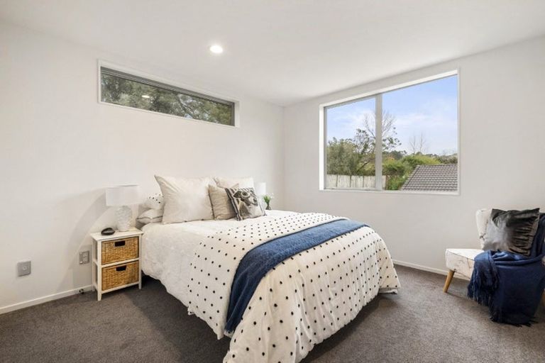 Photo of property in 14 Ilam Lane, Fairview Heights, Auckland, 0632