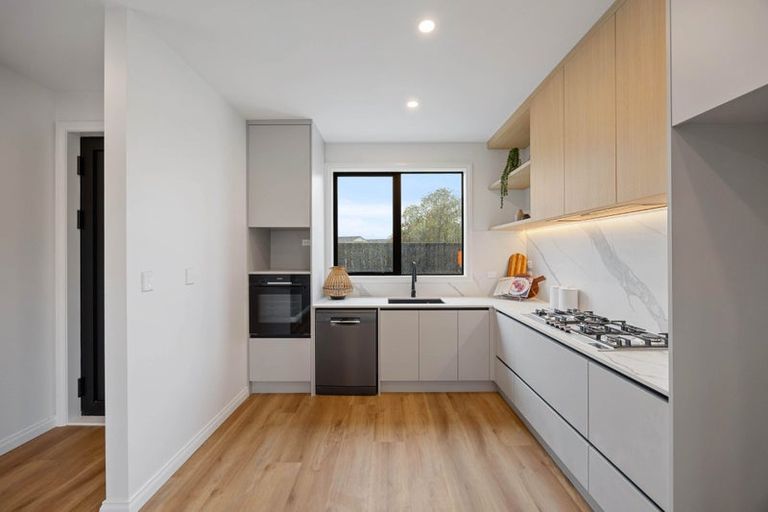 Photo of property in 4 Chesley Place, Half Moon Bay, Auckland, 2012