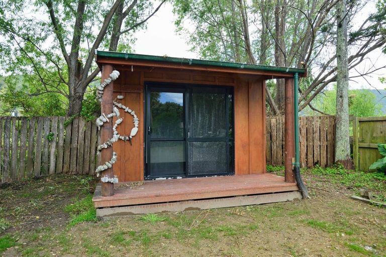 Photo of property in 6 Quentin Place, Mahia, Nuhaka, 4198