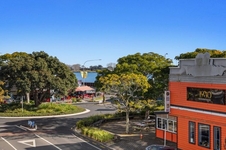 Photo of property in Quayside Apartments, 116/11 George Street, Whakatane, 3120