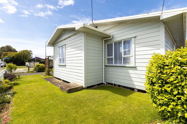 Photo of property in 57 Record Street, Fitzroy, New Plymouth, 4312
