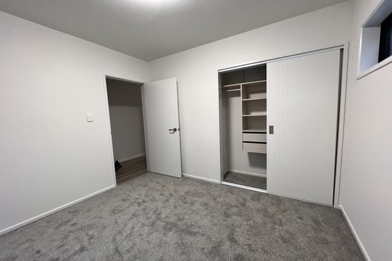 Photo of property in 1/43b Waimumu Road, Massey, Auckland, 0614