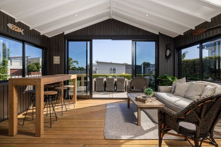 Photo of property in 31 Maria Tini Drive, Papamoa Beach, Papamoa, 3118