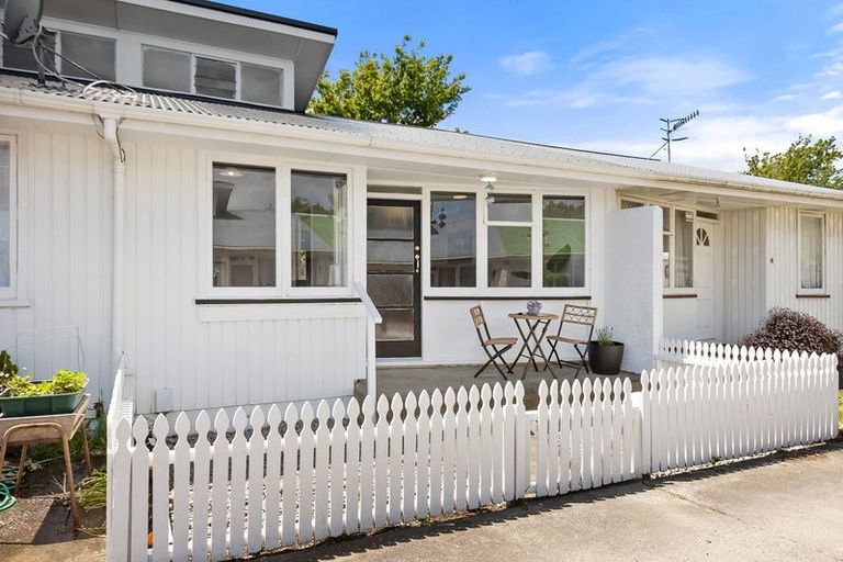 Photo of property in 5/518 Fergusson Drive, Trentham, Upper Hutt, 5018