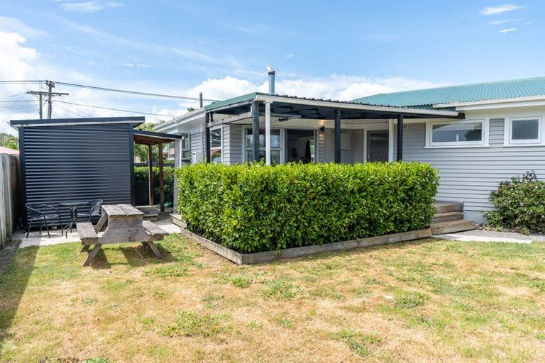 Photo of property in 21 Jeanette Street, Glenview, Hamilton, 3206