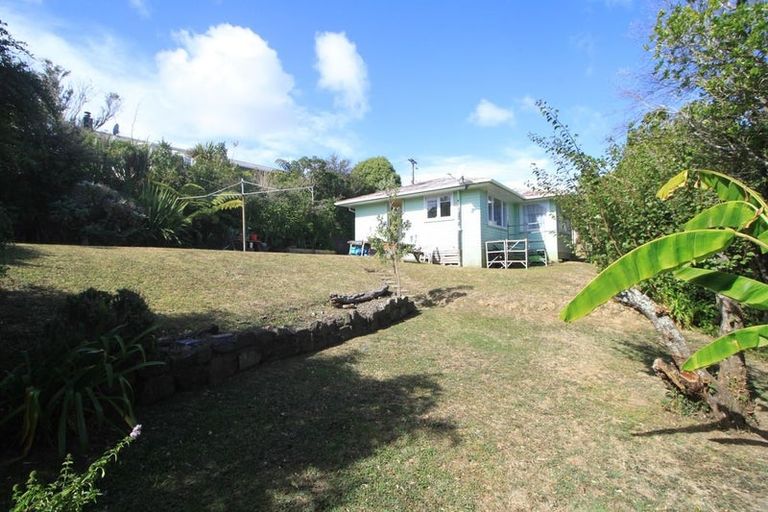 Photo of property in 29 Lynda Avenue, Paparangi, Wellington, 6037