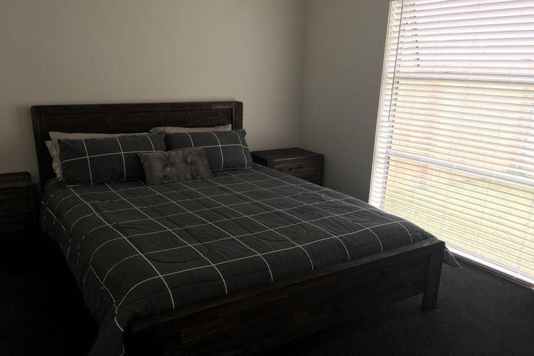 Photo of property in 1/2 Hilton Road, Saint Andrews, Hamilton, 3200