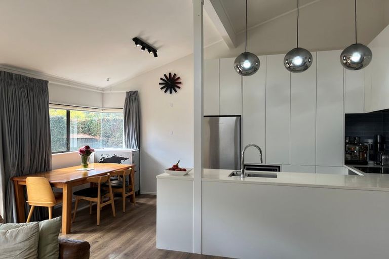 Photo of property in 56b Nile Road, Milford, Auckland, 0620