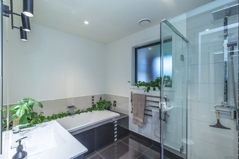 Photo of property in 22 Tunbridge Wells, Ohau, Levin, 5570