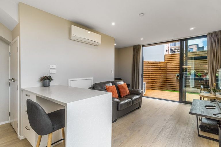 Photo of property in 52 Koro Lane, Mangere Bridge, Auckland, 2022