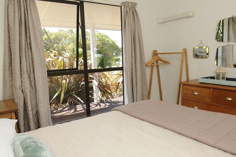 Photo of property in 6 Chambers Street, Kakanui, Oamaru, 9495