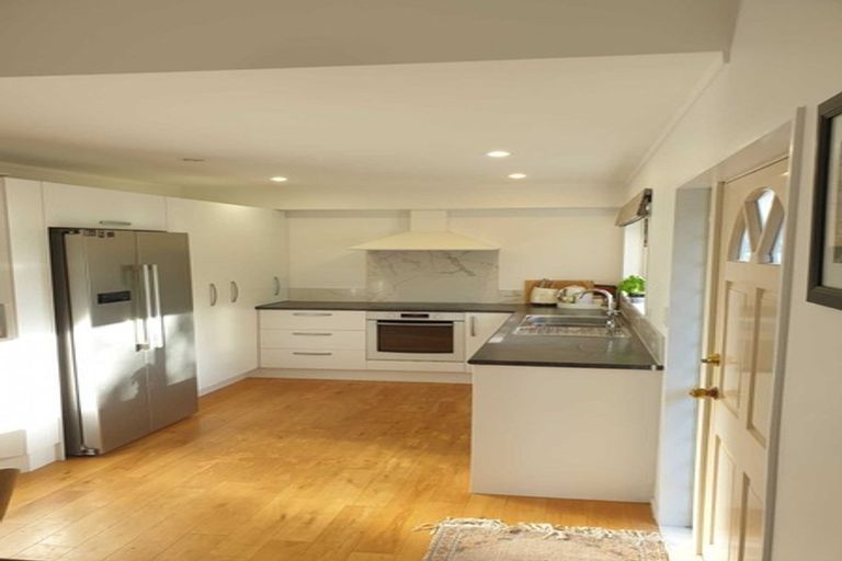 Photo of property in 1/28 Kestrel Heights, Arkles Bay, Whangaparaoa, 0932