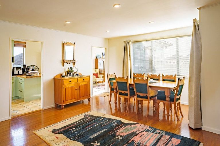 Photo of property in 1/47 Rautara Street, Orakei, Auckland, 1071