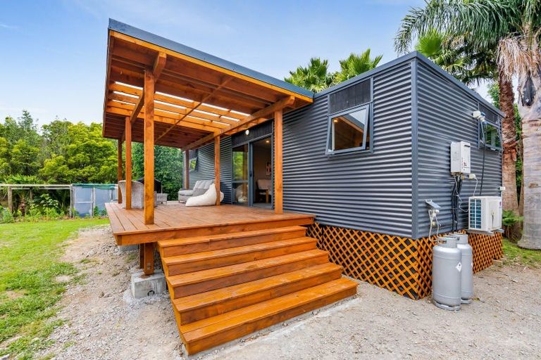 Photo of property in 6388a South Road, Pungarehu, 4685