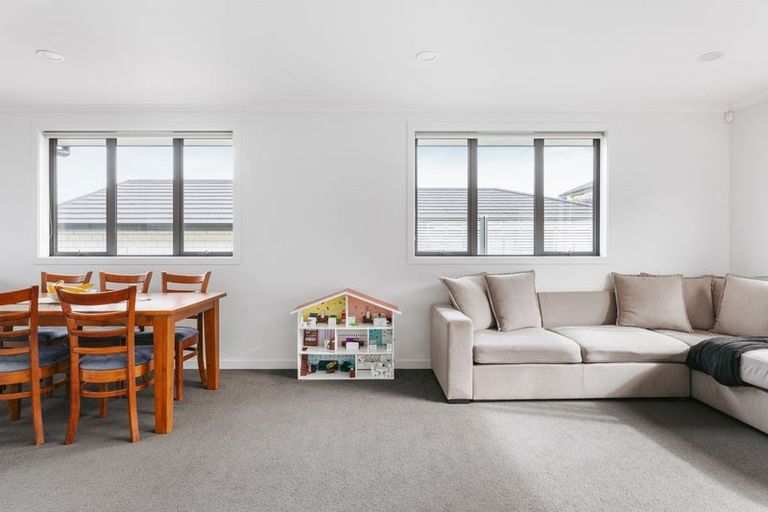 Photo of property in Waterview Estate, 5/4 Greystone Place, Omokoroa, 3114