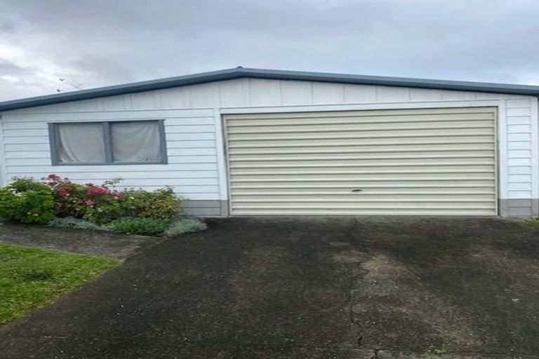 Photo of property in 7 The Bollard, Whitby, Porirua, 5024
