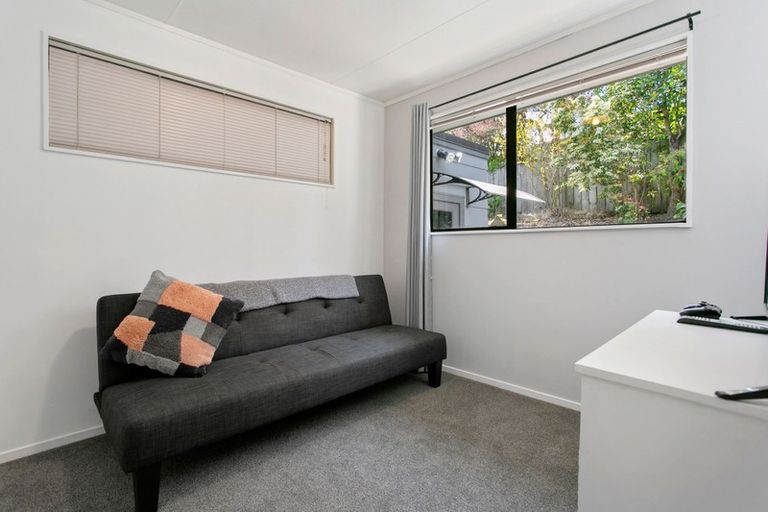 Photo of property in 90 Taharepa Road, Hilltop, Taupo, 3330