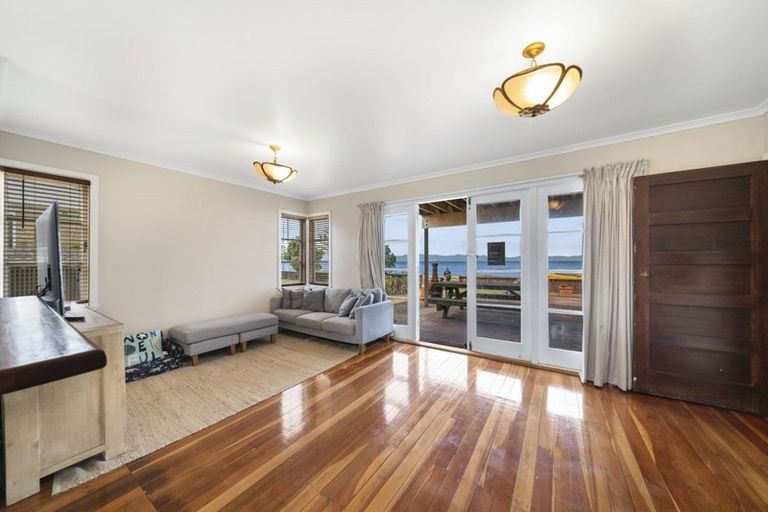 Photo of property in 897 East Coast Road, Kaiaua, Pokeno, 2473