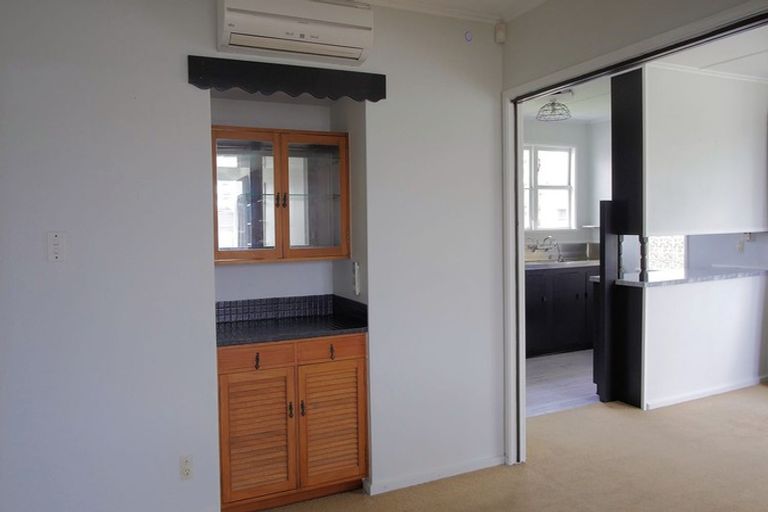 Photo of property in 34 Clyde Crescent, Roslyn, Palmerston North, 4414