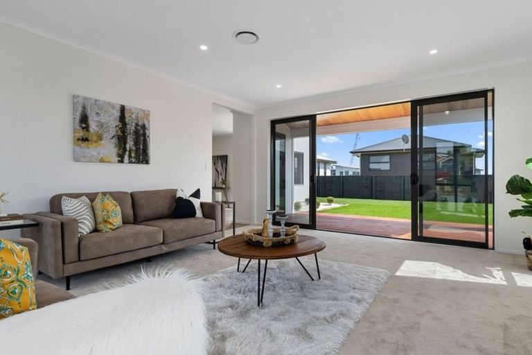 Photo of property in 8 Riverpoint Glade, Flagstaff, Hamilton, 3210