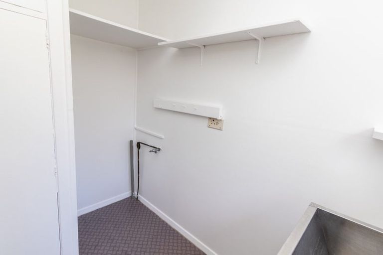 Photo of property in 101 Kenmore Street, Newlands, Wellington, 6037