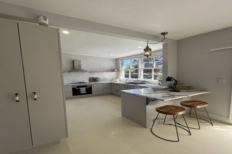 Photo of property in 36 Main Street, Greytown, 5712