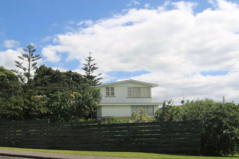 Photo of property in 10 Edinburgh Street, Waihi Beach, 3611