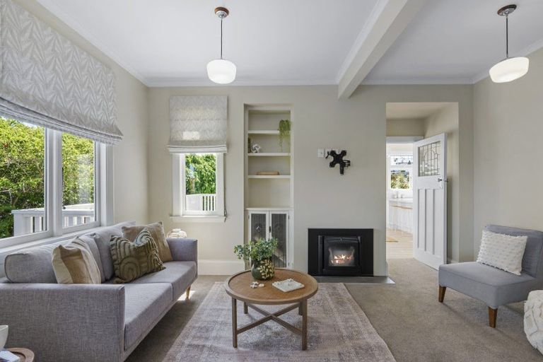 Photo of property in 7 Hackthorne Road, Cashmere, Christchurch, 8022