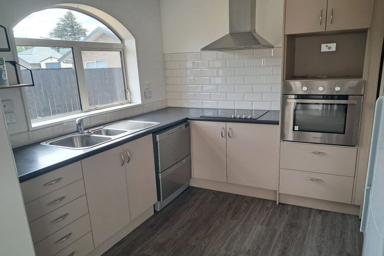 Photo of property in 4/138 Kerrs Road, Avonside, Christchurch, 8061