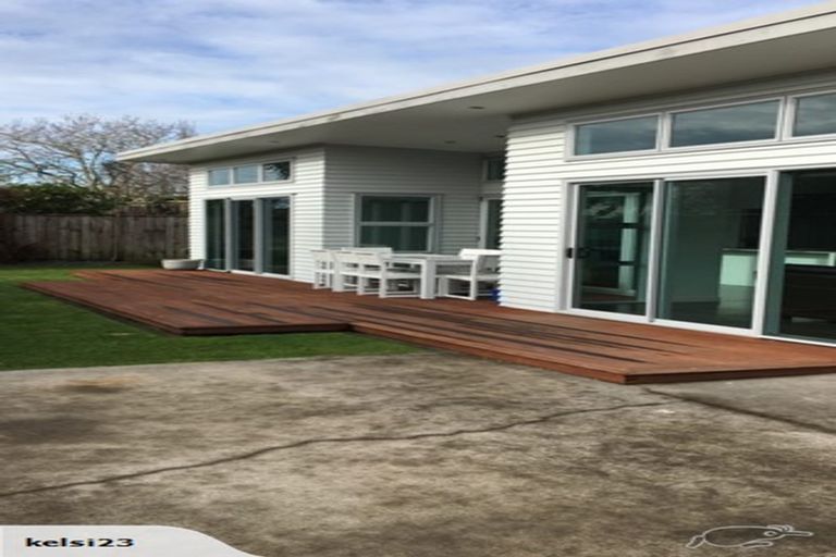 Photo of property in 33a Waimea Street, Westown, New Plymouth, 4310