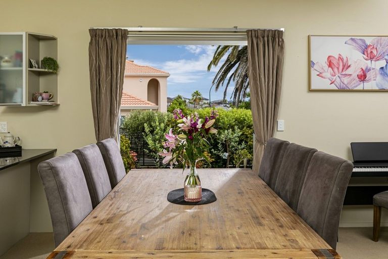 Photo of property in 22/40 Scarlet Oak Drive, Schnapper Rock, Auckland, 0632