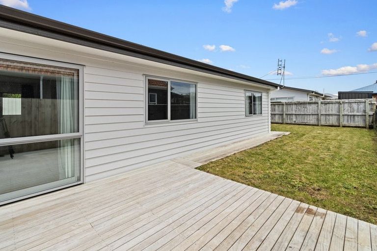 Photo of property in 30 Wrantage Street, Westown, New Plymouth, 4310
