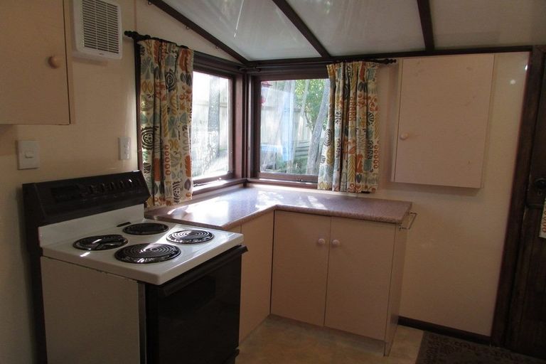 Photo of property in 36 Voelas Road, Lyttelton, 8082