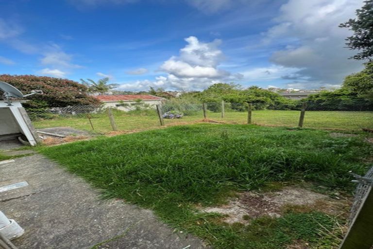 Photo of property in 55 Sunrise Avenue, Murrays Bay, Auckland, 0630