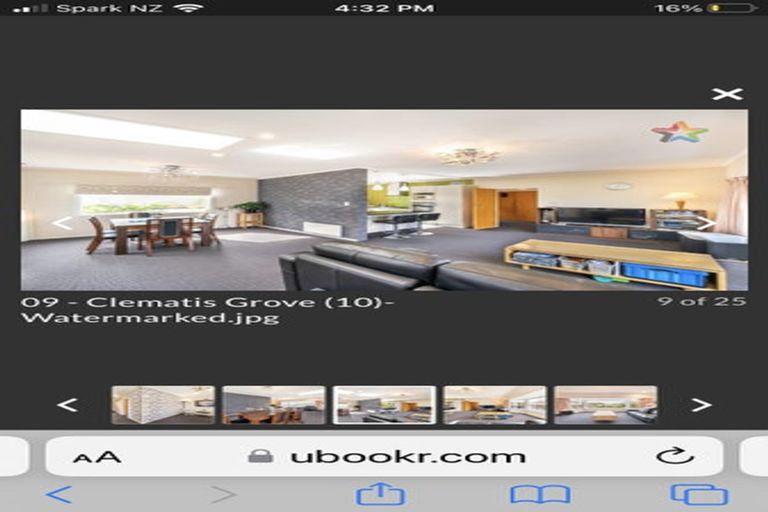 Photo of property in 10 Clematis Grove, Maungaraki, Lower Hutt, 5010