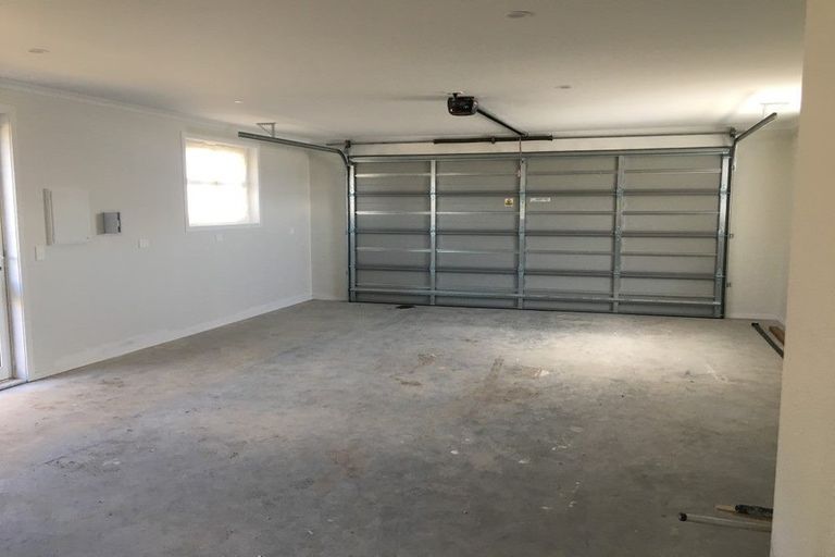 Photo of property in 1 Saddlers Way, Papamoa, 3118