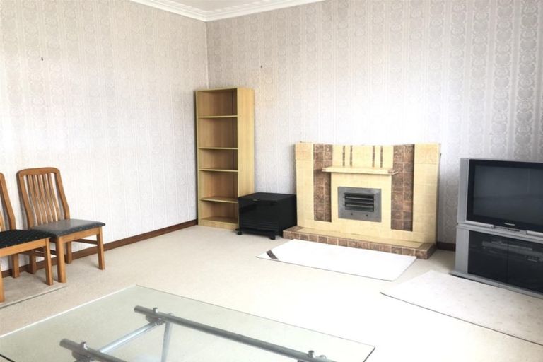 Photo of property in 63 Morley Street, New Plymouth, 4310