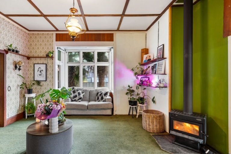 Photo of property in 11 Moeller Street, Taradale, Napier, 4112