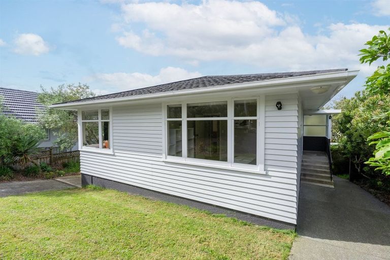 Photo of property in 7 Alton Avenue, Hillcrest, Auckland, 0627