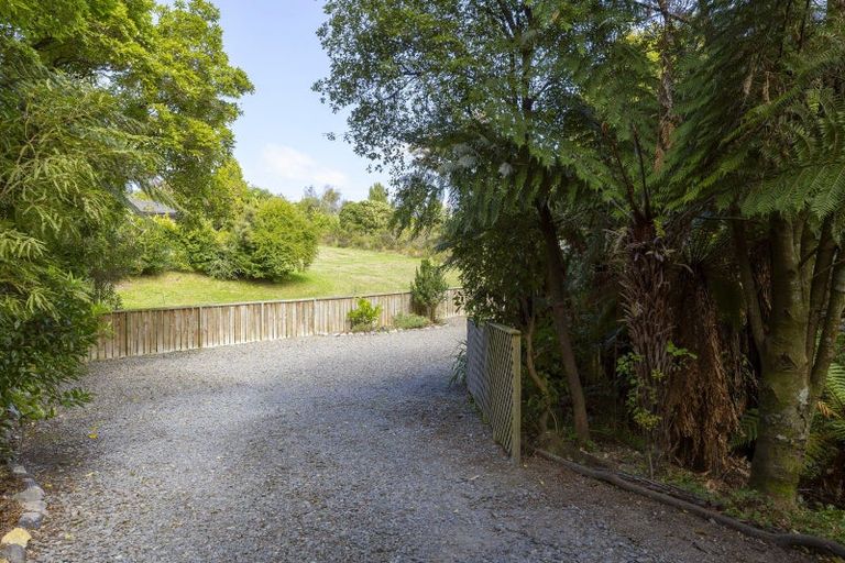 Photo of property in 45 Ingle Avenue, Waipahihi, Taupo, 3330