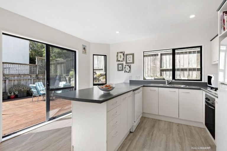 Photo of property in 98a Cortina Avenue, Johnsonville, Wellington, 6037